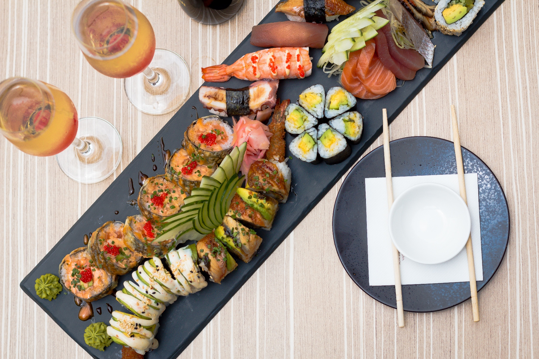 Sushi-mix platter